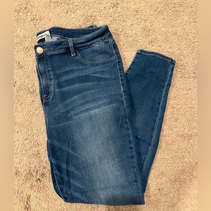 Refuge Skinny Jeans